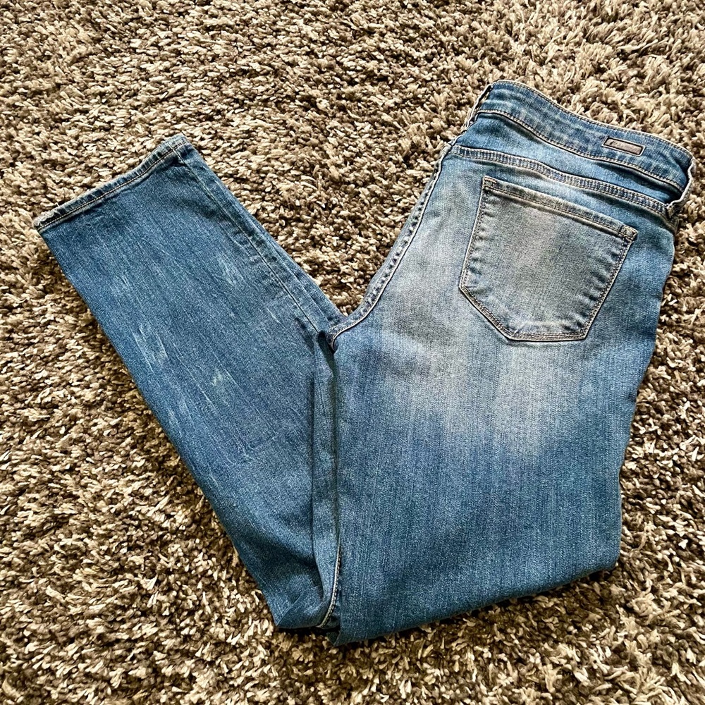 Kut from the Kloth Bottom Jeans, straight leg, distressed, Sz 10
